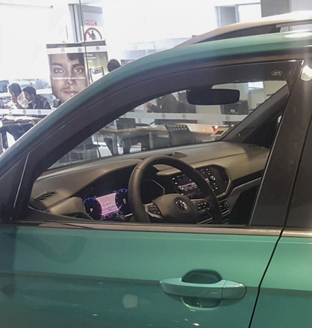 Derivabrisas VW T-CROSS, SUV, 2018 - , 5 Puertas, Delantera, Interior